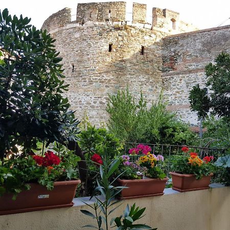 Frida'S House In Old Town Thessaloniki Apartment Luaran gambar